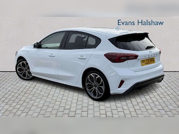 Used Ford Focus 2023 for sale - 77972576: Photo