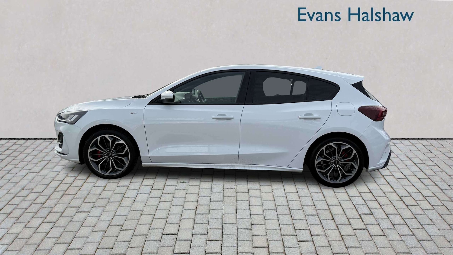 Used Ford Focus 2023 for sale - 77972576: Photo 3