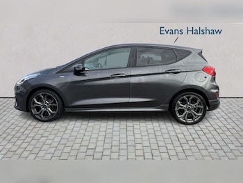 Used Ford Fiesta 2018 for sale - 78052168: Photo