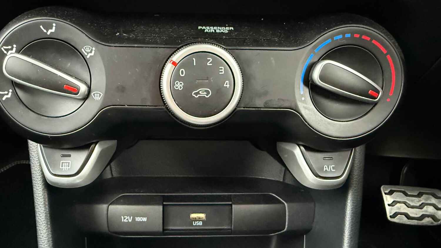 Used Kia Picanto 2022 for sale - 76373821: Photo 14