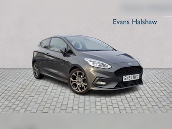 Used Ford Fiesta 2018 for sale - 76842972: Photo