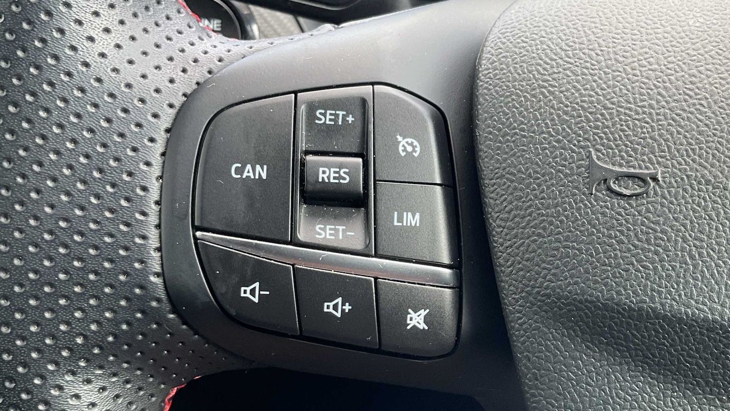 Used Ford Puma 2023 for sale - 76540864: Photo 23