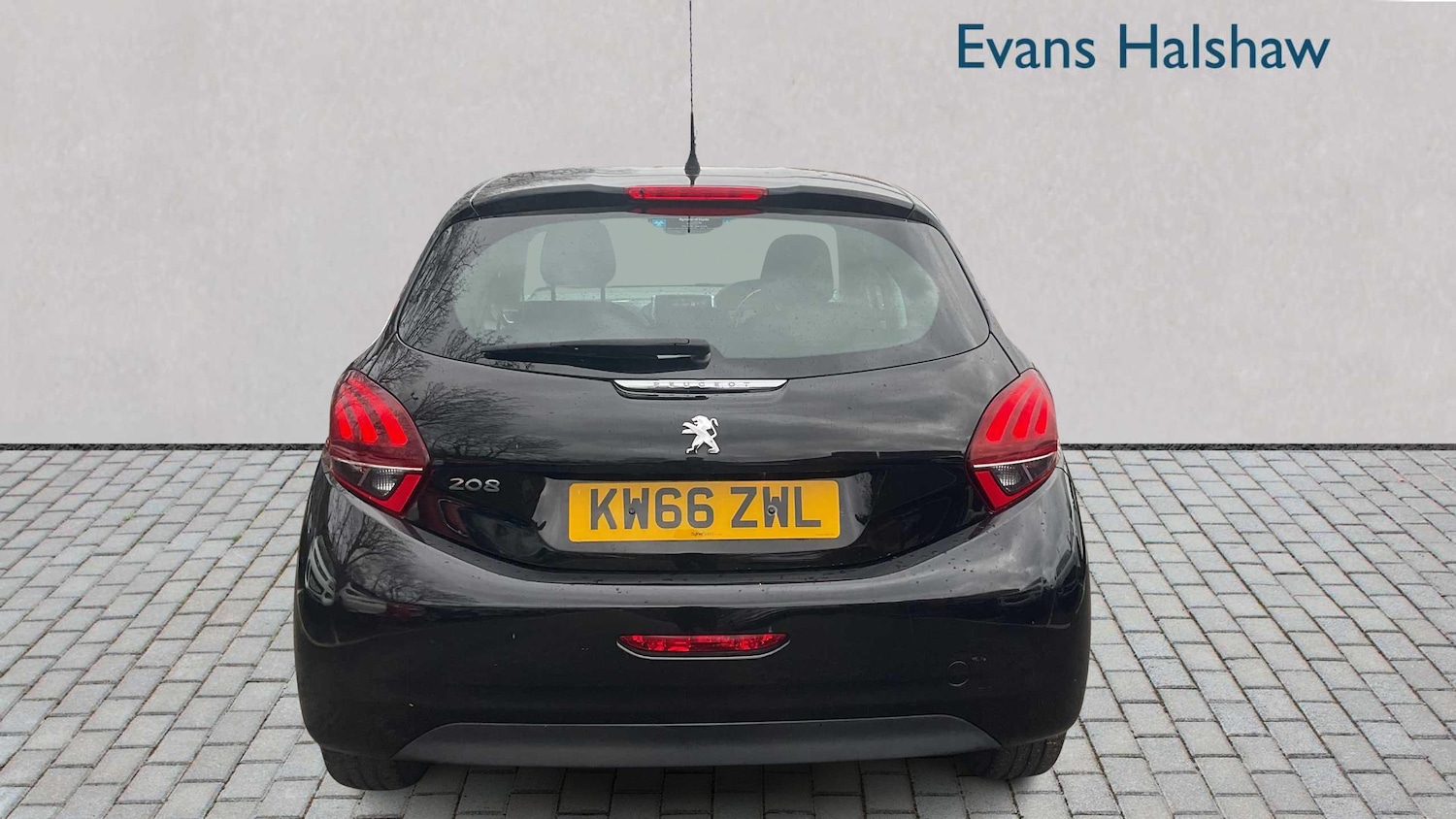 Used Peugeot 208 2017 for sale - 77316447: Photo 6