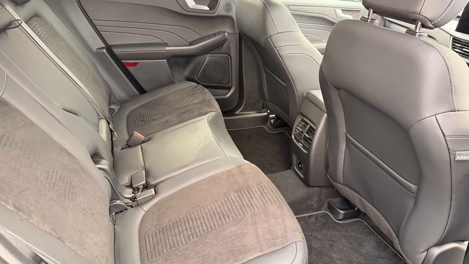 Used Ford Kuga 2025 for sale - 77233136: Photo 12