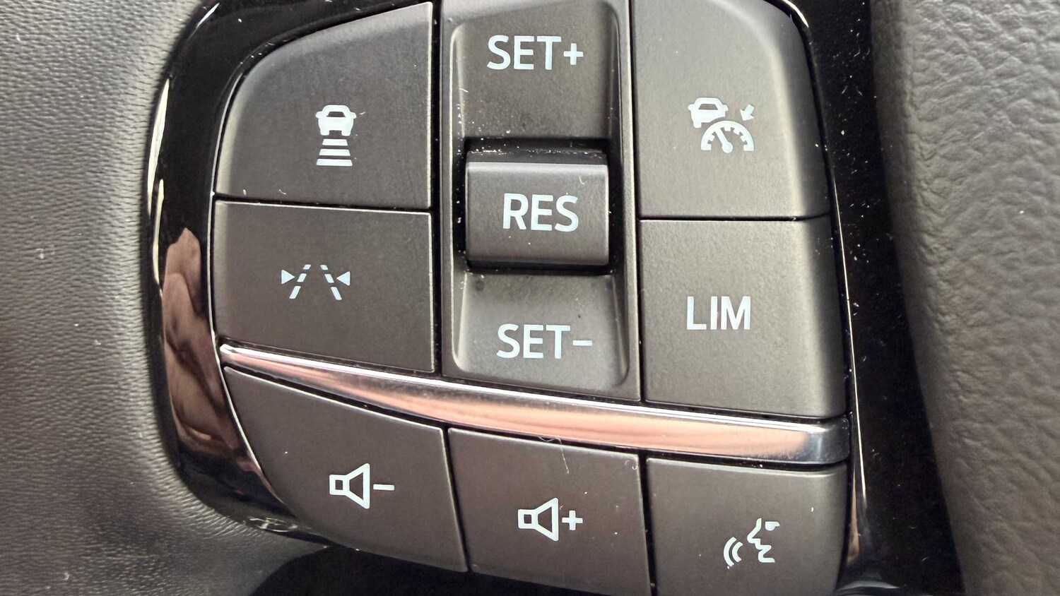 Used Ford Kuga 2025 for sale - 77233136: Photo 17