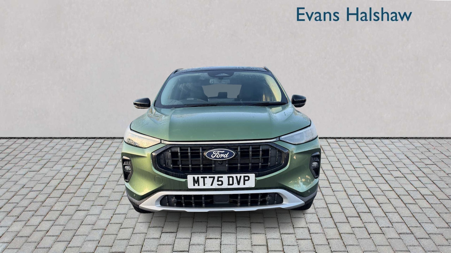 Used Ford Kuga 2025 for sale - 77233136: Photo 2