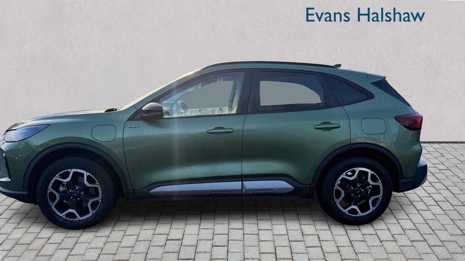 Used Ford Kuga 2025 for sale - 77233136: Photo 3