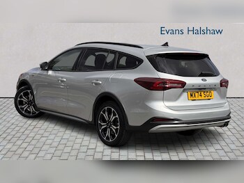 Used Ford Focus 2024 for sale - 78432624: Photo