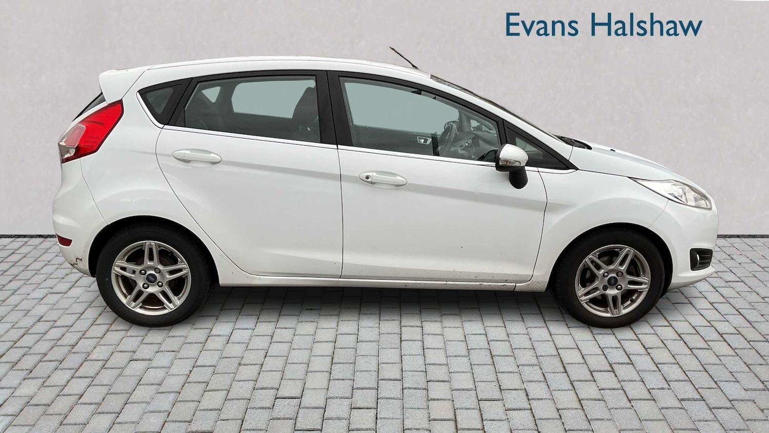 Used Ford Fiesta 2014 for sale - 76501823: Photo 4