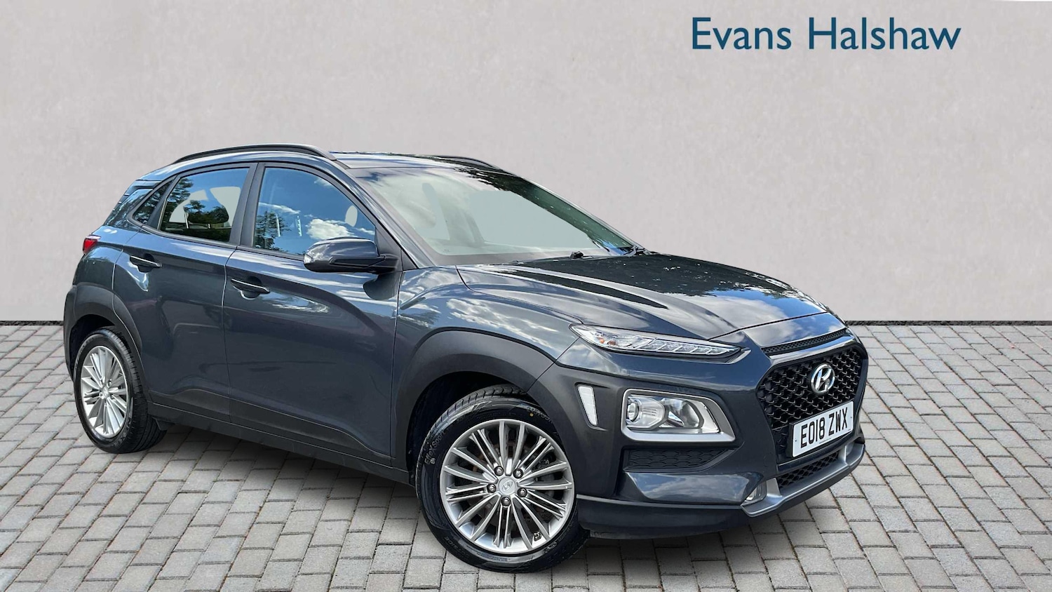 Used Hyundai KONA 2018 for sale - 76442415: Photo 1