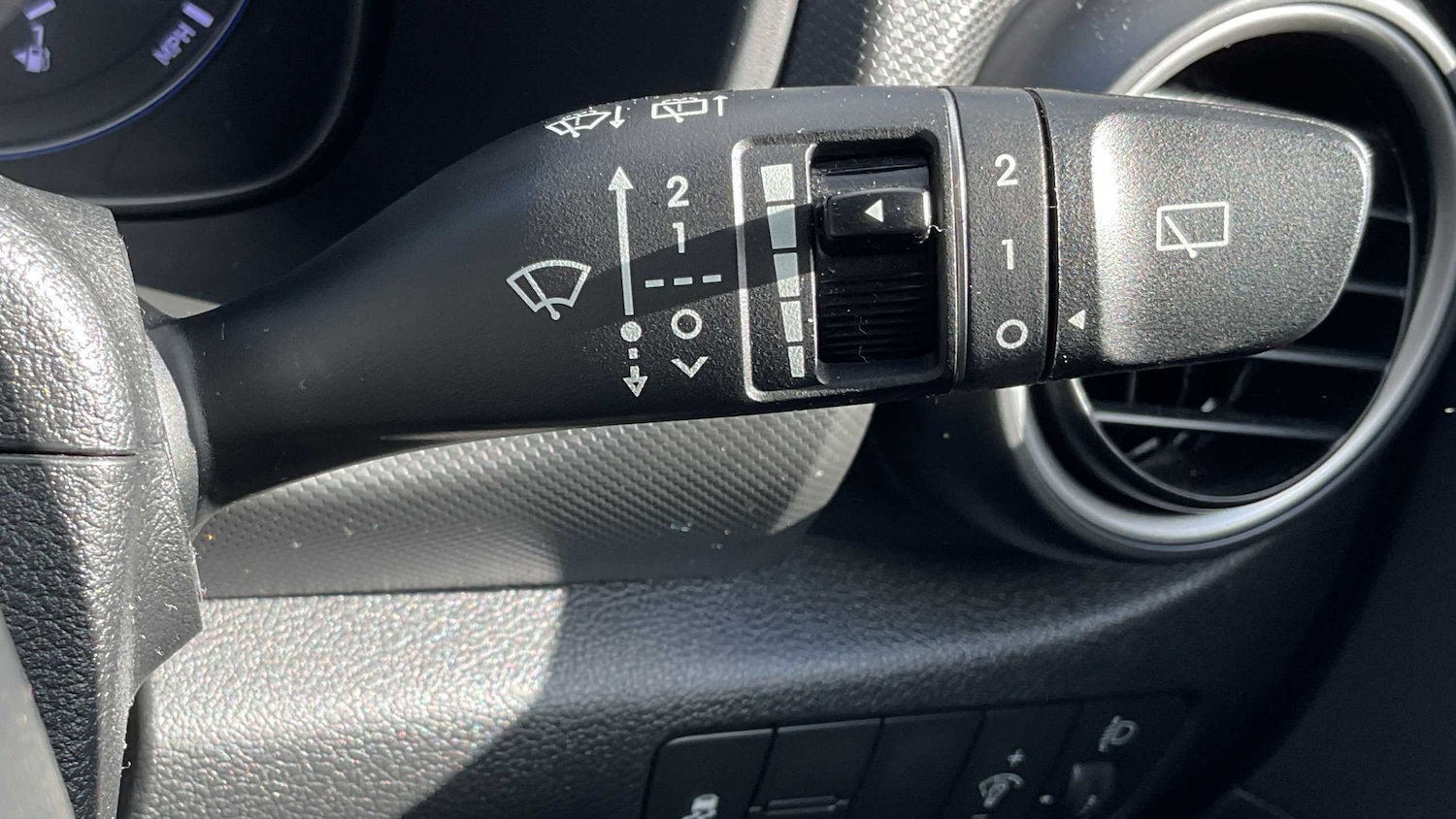 Used Hyundai KONA 2018 for sale - 76442415: Photo 28