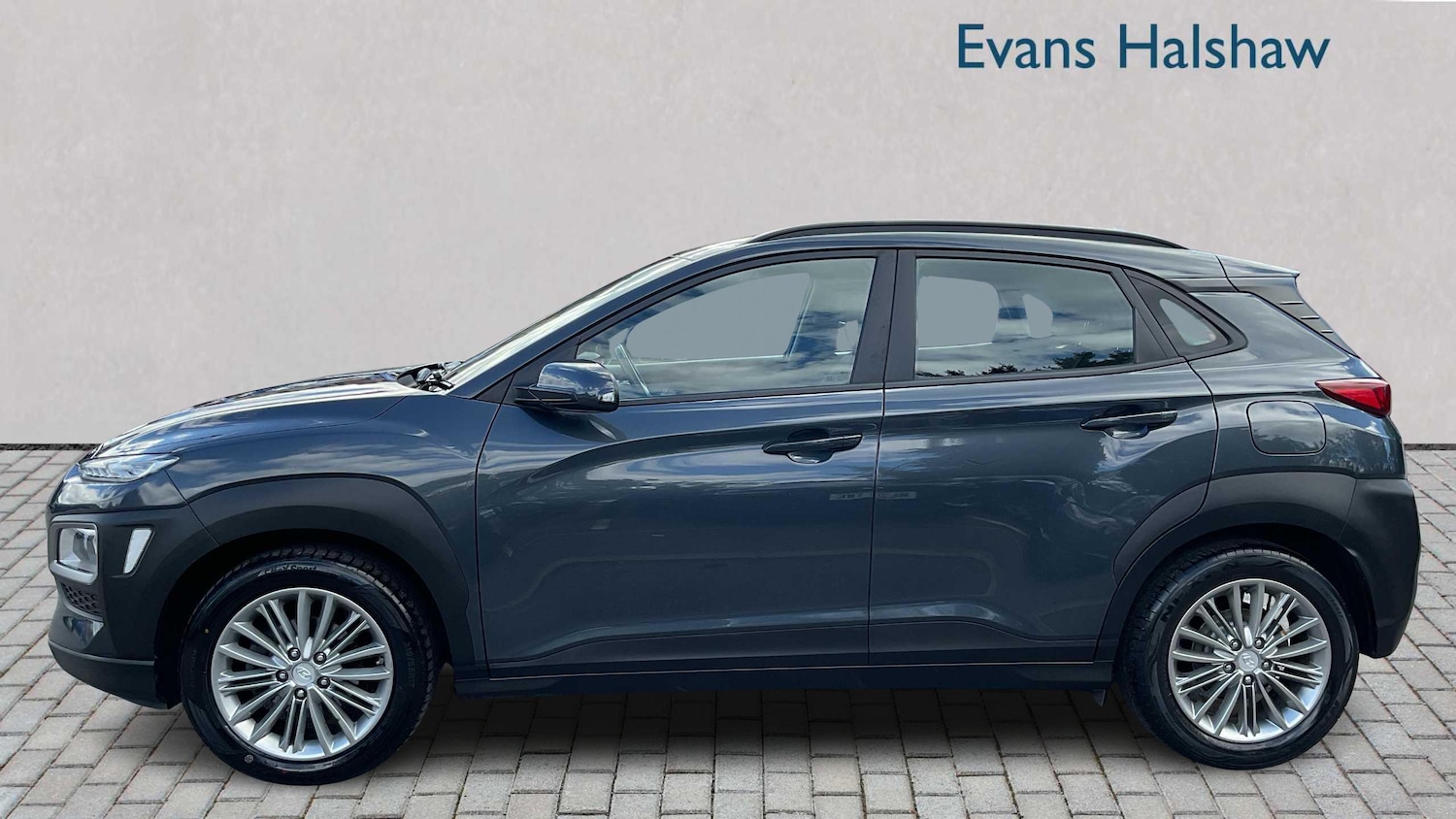 Used Hyundai KONA 2018 for sale - 76442415: Photo 6