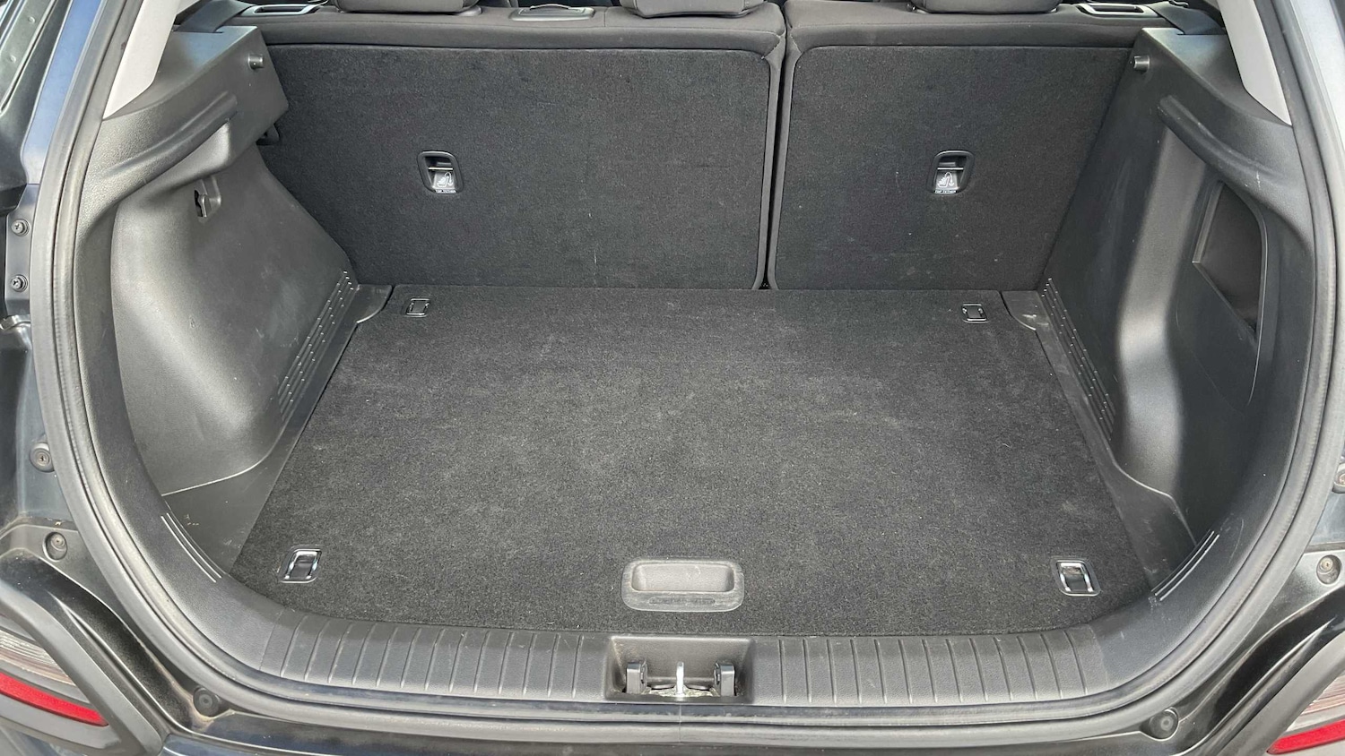 Used Hyundai KONA 2018 for sale - 76442415: Photo 7