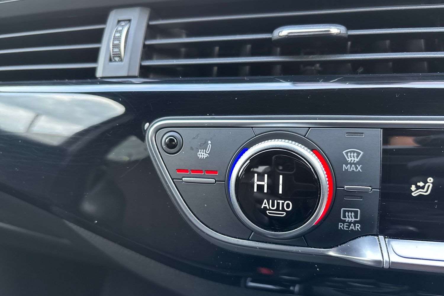 Used Audi A4 2018 for sale - 77565749: Photo 28