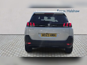 Used Peugeot 5008 2023 for sale - 79535580: Photo