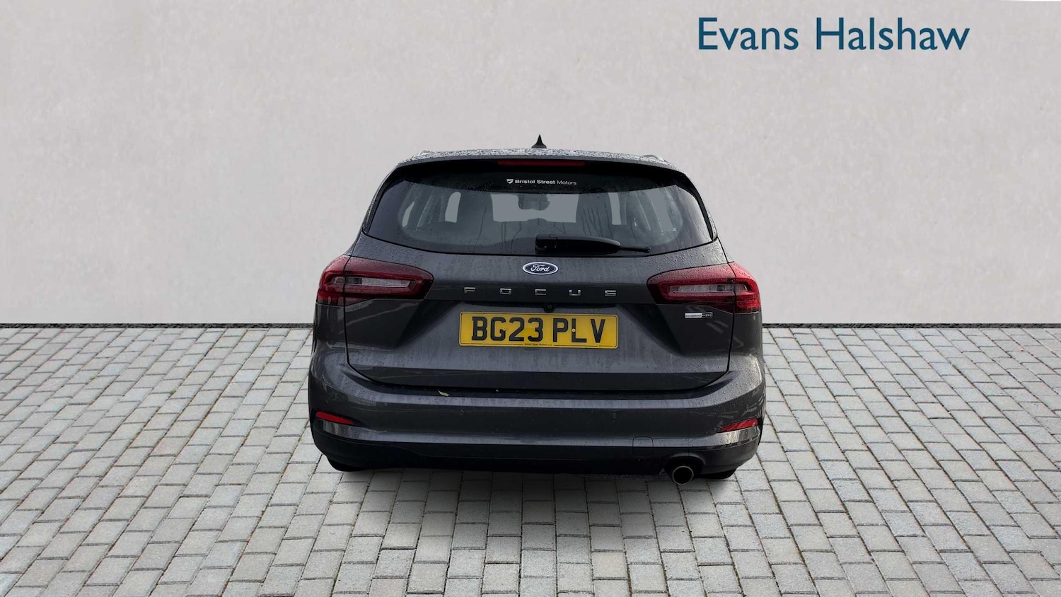 Used Ford Focus 2023 for sale - 76842995: Photo 4