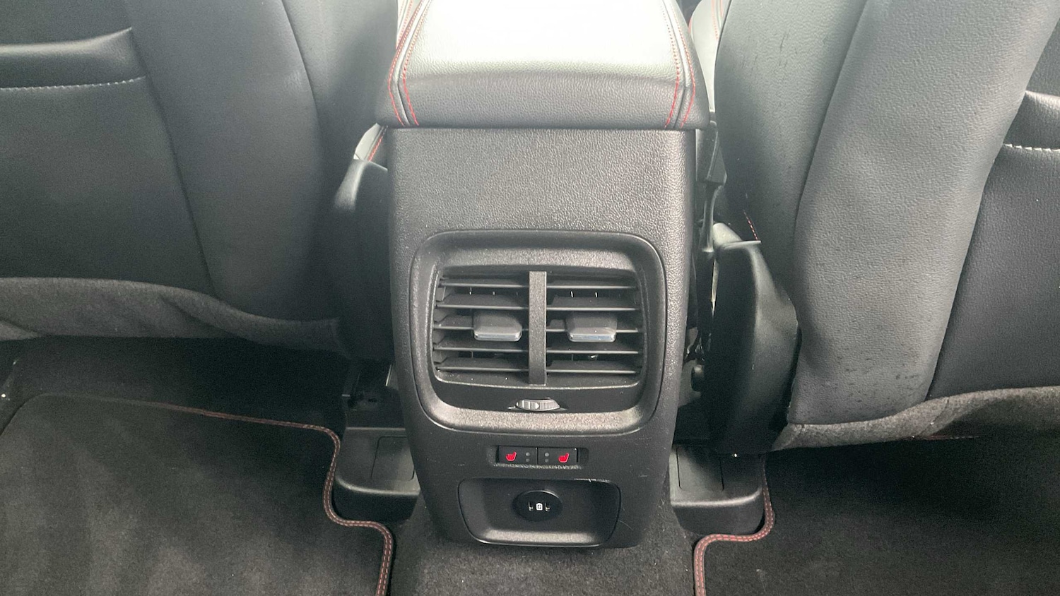 Used Ford Kuga 2023 for sale - 76156186: Photo 16