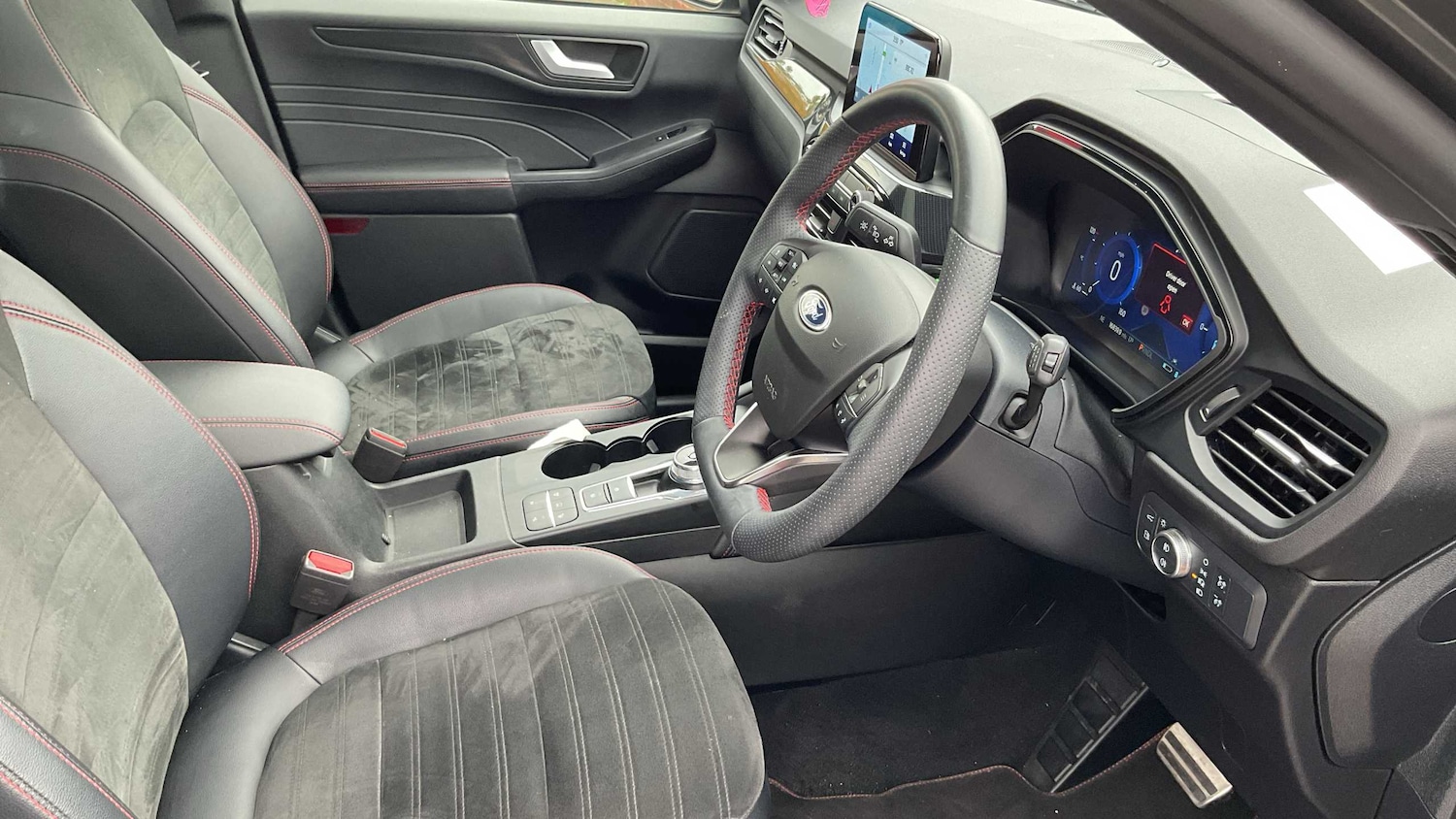 Used Ford Kuga 2023 for sale - 76156186: Photo 3