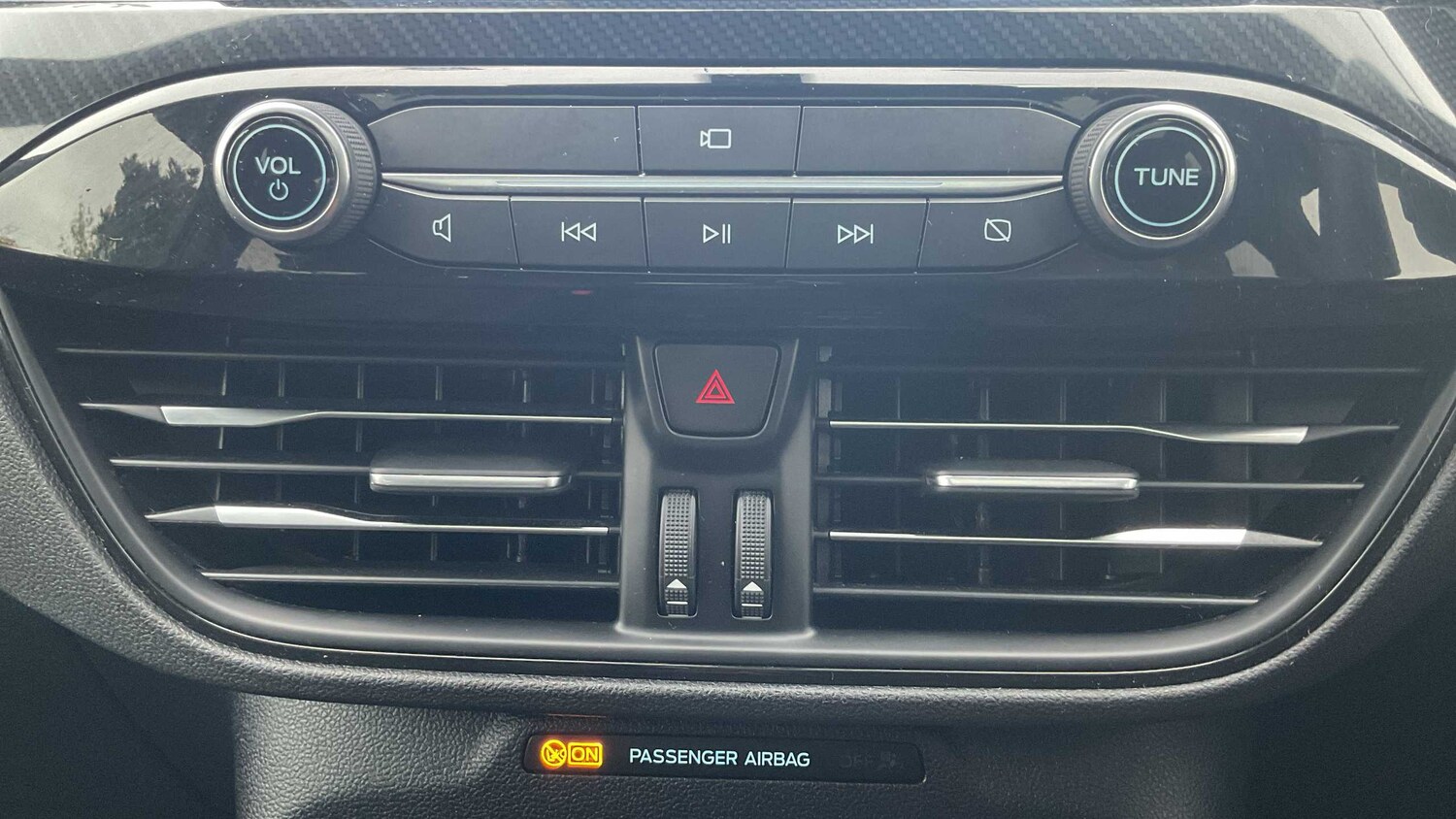 Used Ford Kuga 2023 for sale - 76156186: Photo 30