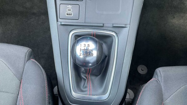Used Ford Puma 2024 for sale - 76075403: Photo 30