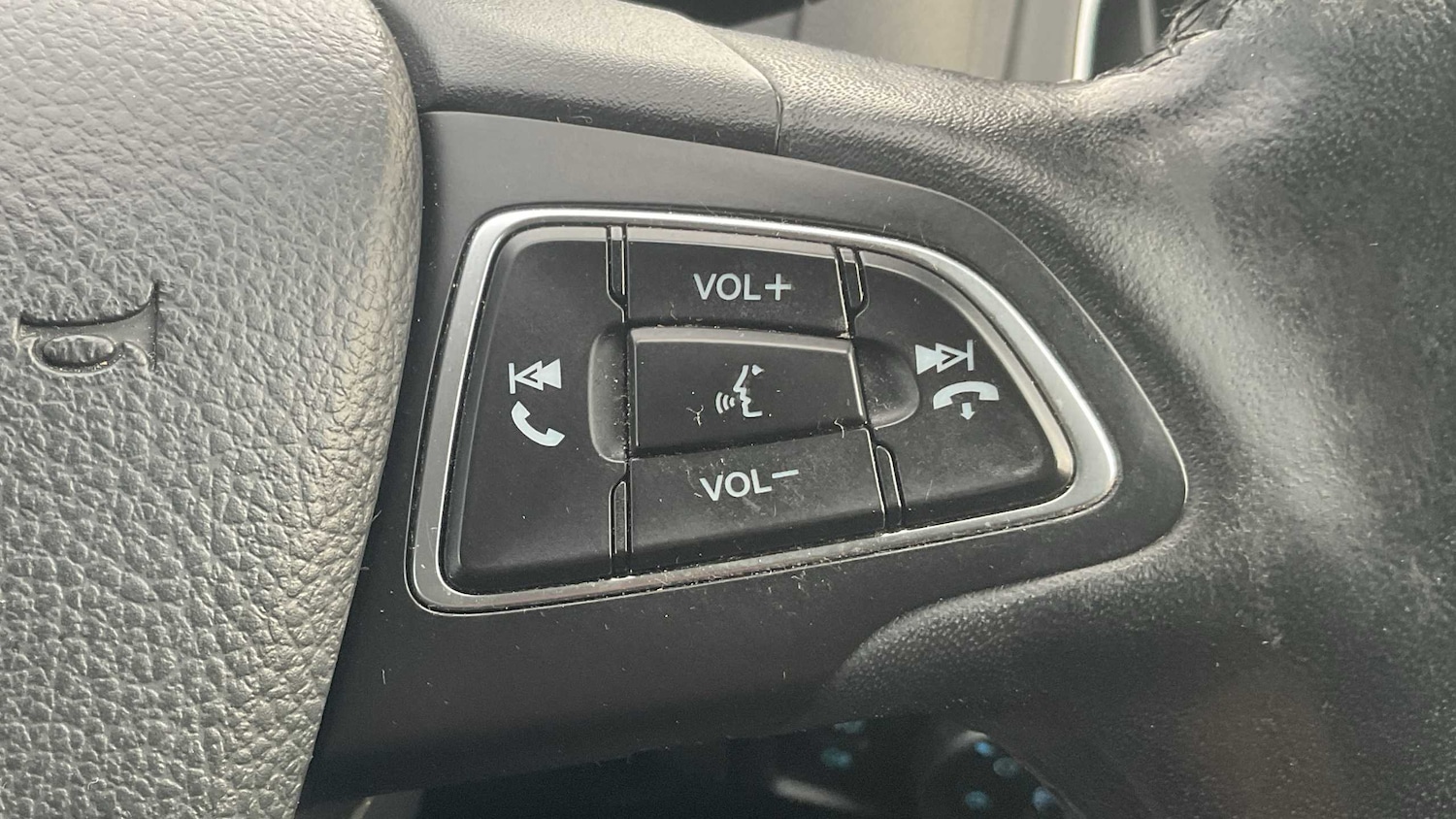 Used Ford Focus 2017 for sale - 76045255: Photo 18