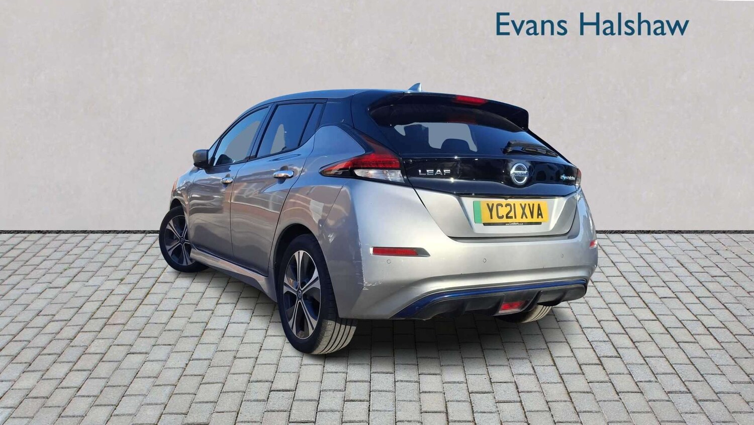 Used Nissan Leaf 2021 for sale - 77772301: Photo 6