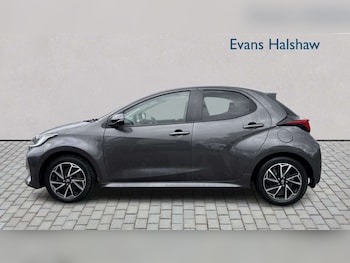 Used Toyota Yaris 2021 for sale - 79466901: Photo