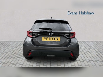 Used Toyota Yaris 2021 for sale - 79466901: Photo