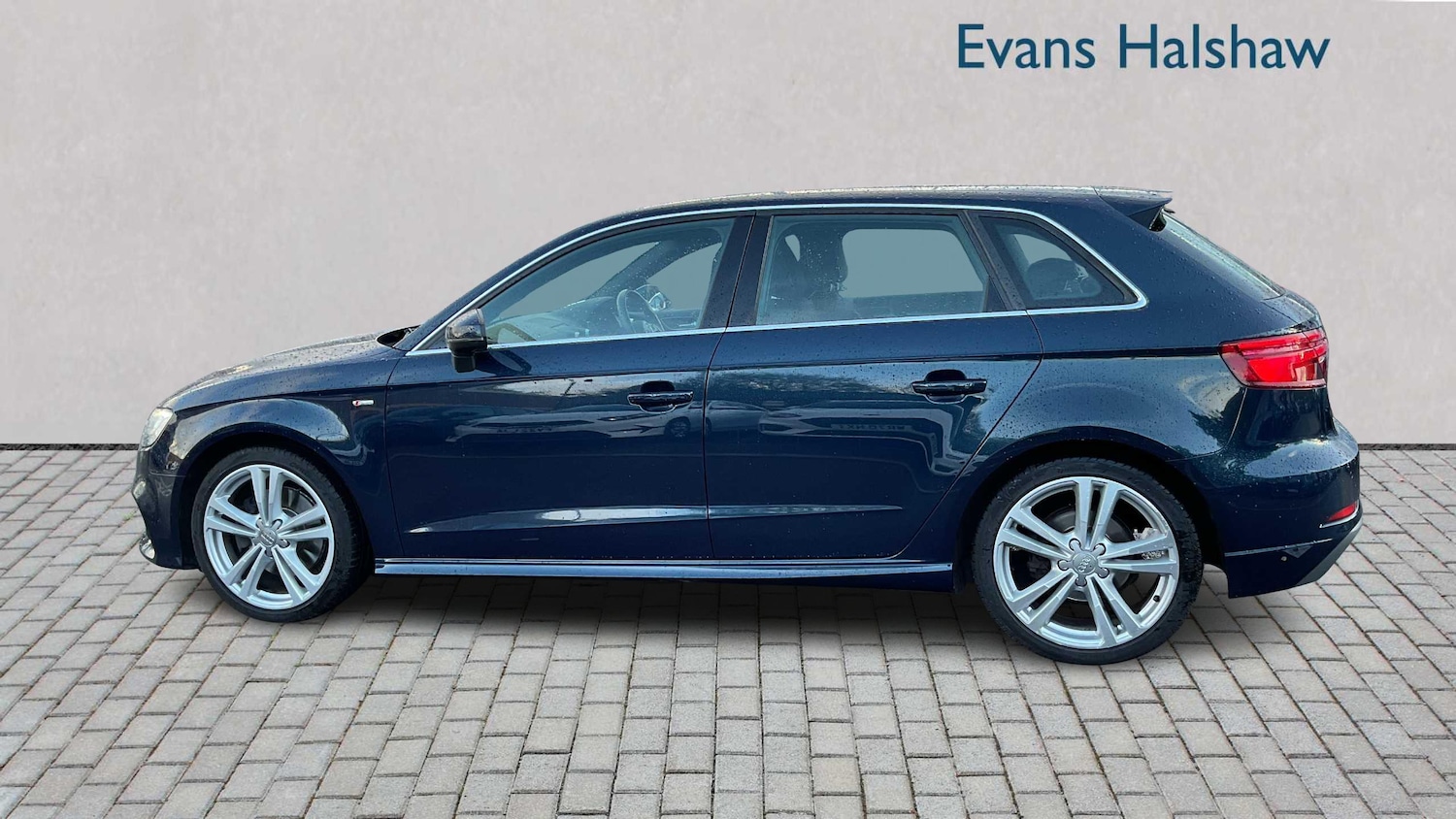 Used Audi A3 2017 for sale - 76329172: Photo 10