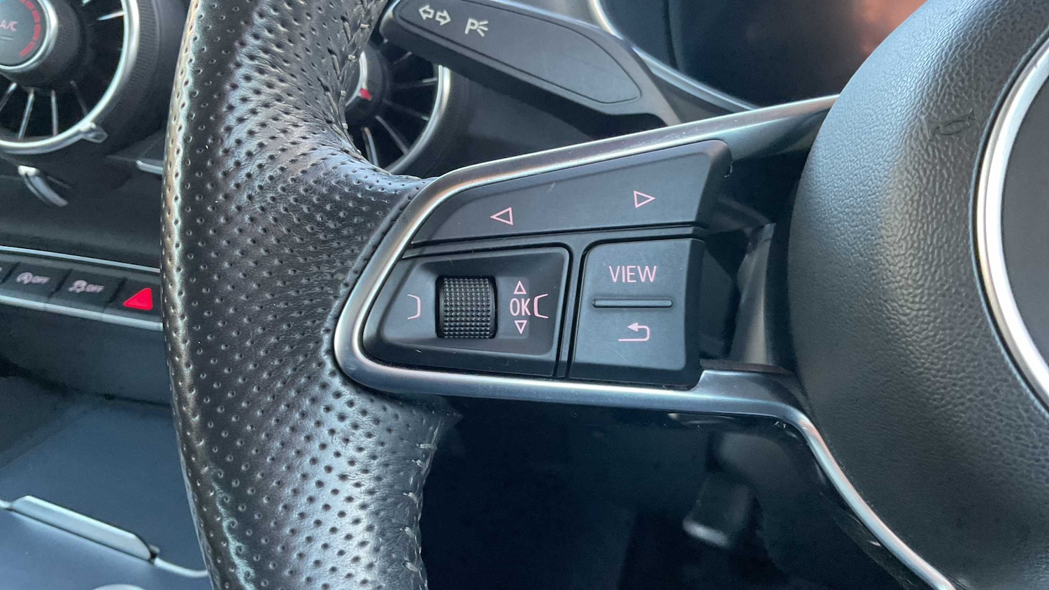 Used Audi TT 2017 for sale - 76141668: Photo 17