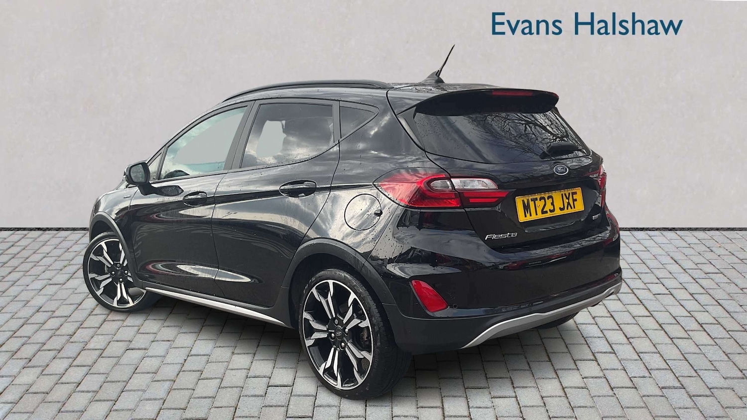 Used Ford Fiesta 2023 for sale - 78090102: Photo 2