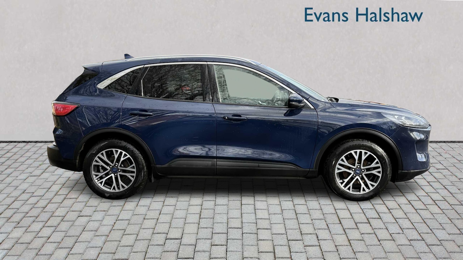 Used Ford Kuga 2022 for sale - 76411361: Photo 3