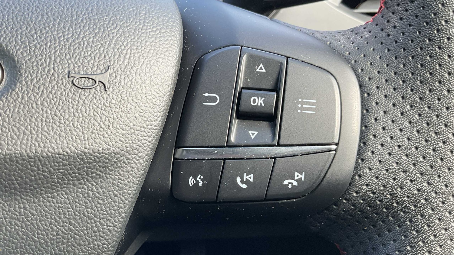 Used Ford Focus 2023 for sale - 75944430: Photo 24