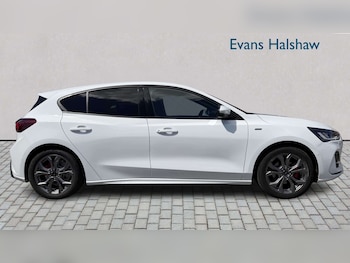 Used Ford Focus 2023 for sale - 79377087: Photo
