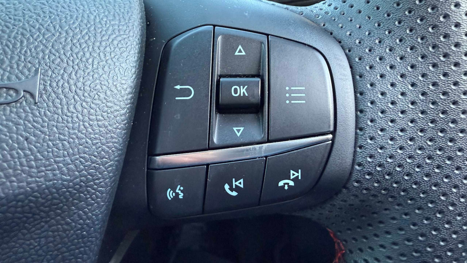 Used Ford Puma 2023 for sale - 76916222: Photo 12