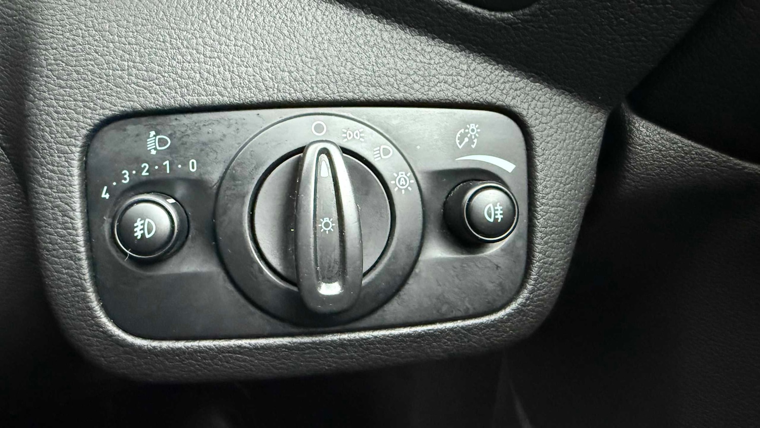 Used Ford Kuga 2017 for sale - 77565762: Photo 10