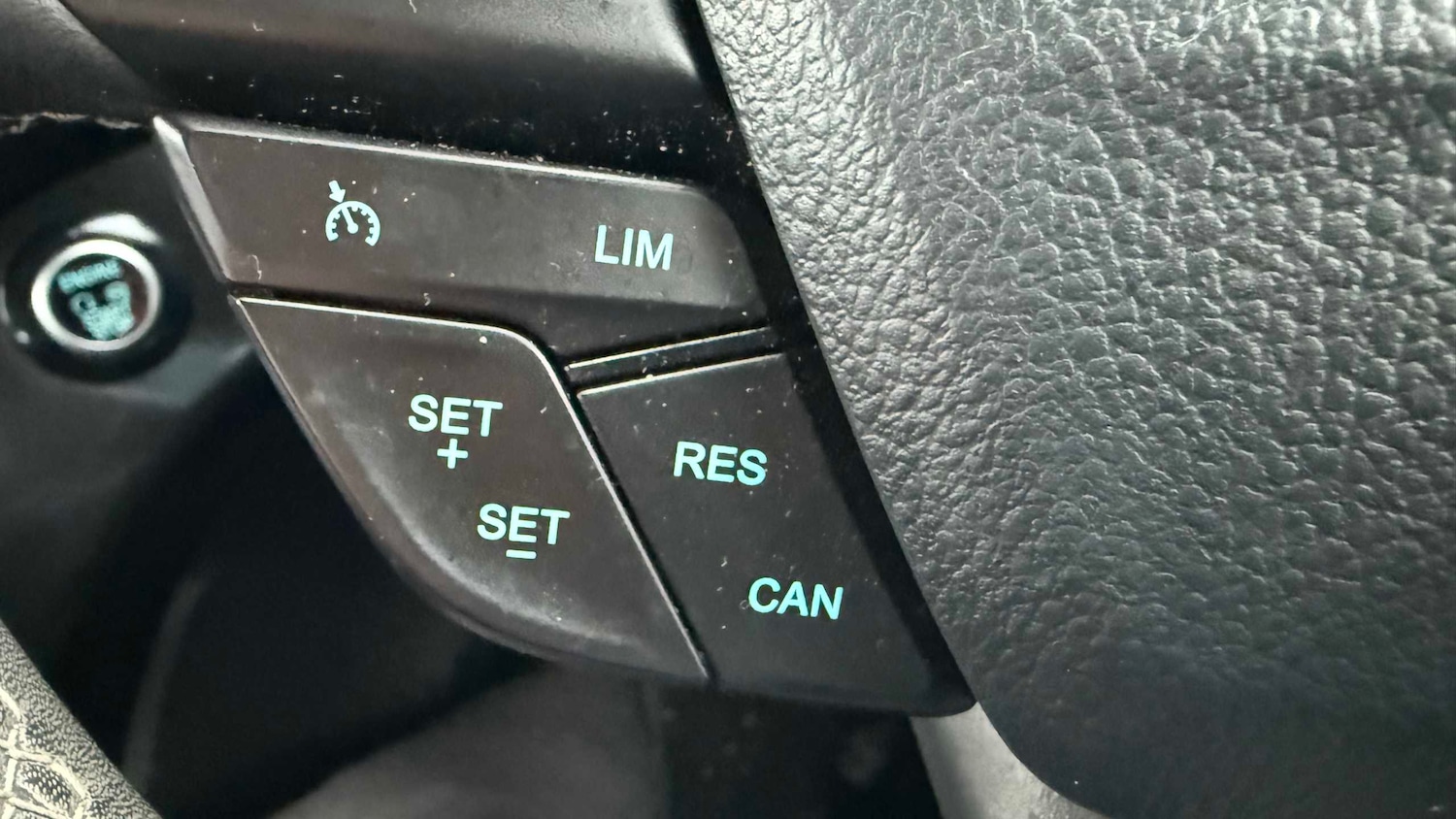 Used Ford Kuga 2017 for sale - 77565762: Photo 12