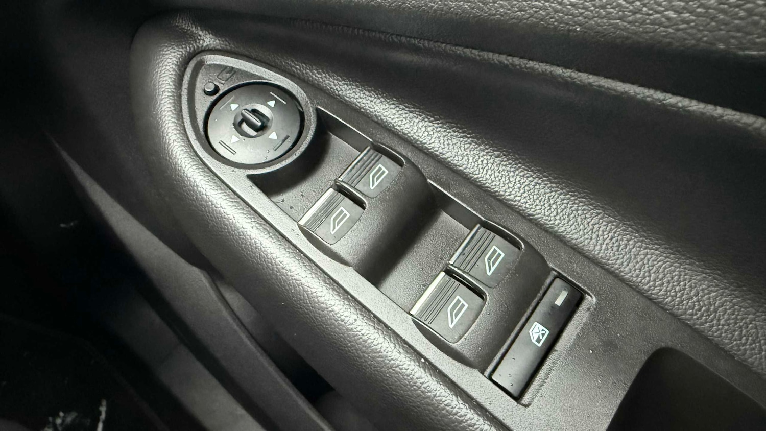 Used Ford Kuga 2017 for sale - 77565762: Photo 8