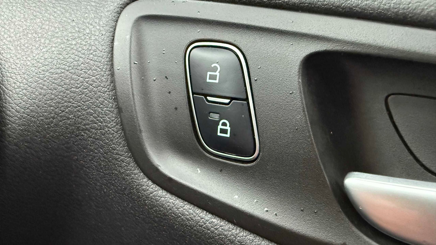 Used Ford Kuga 2017 for sale - 77565762: Photo 9