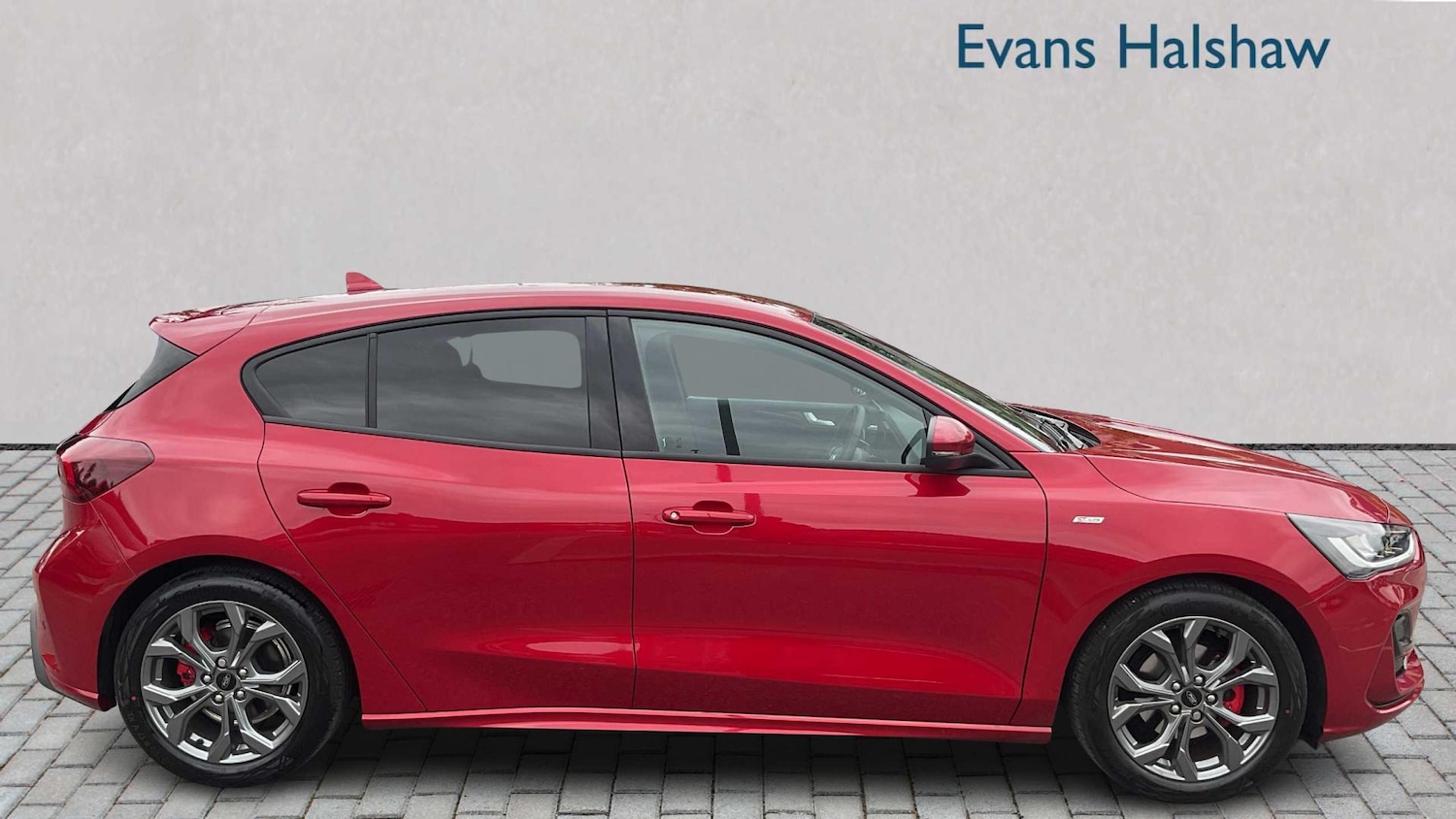 Used Ford Focus 2025 for sale - 76373772: Photo 3