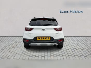 Used Kia Stonic 2019 for sale - 79811000: Photo