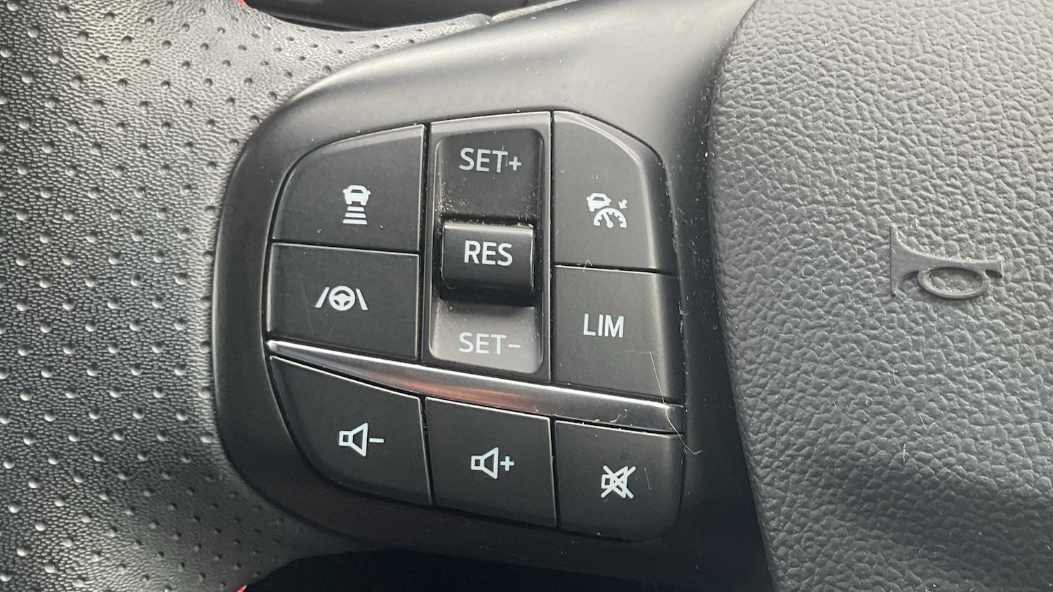 Used Ford Kuga 2022 for sale - 76088046: Photo 25