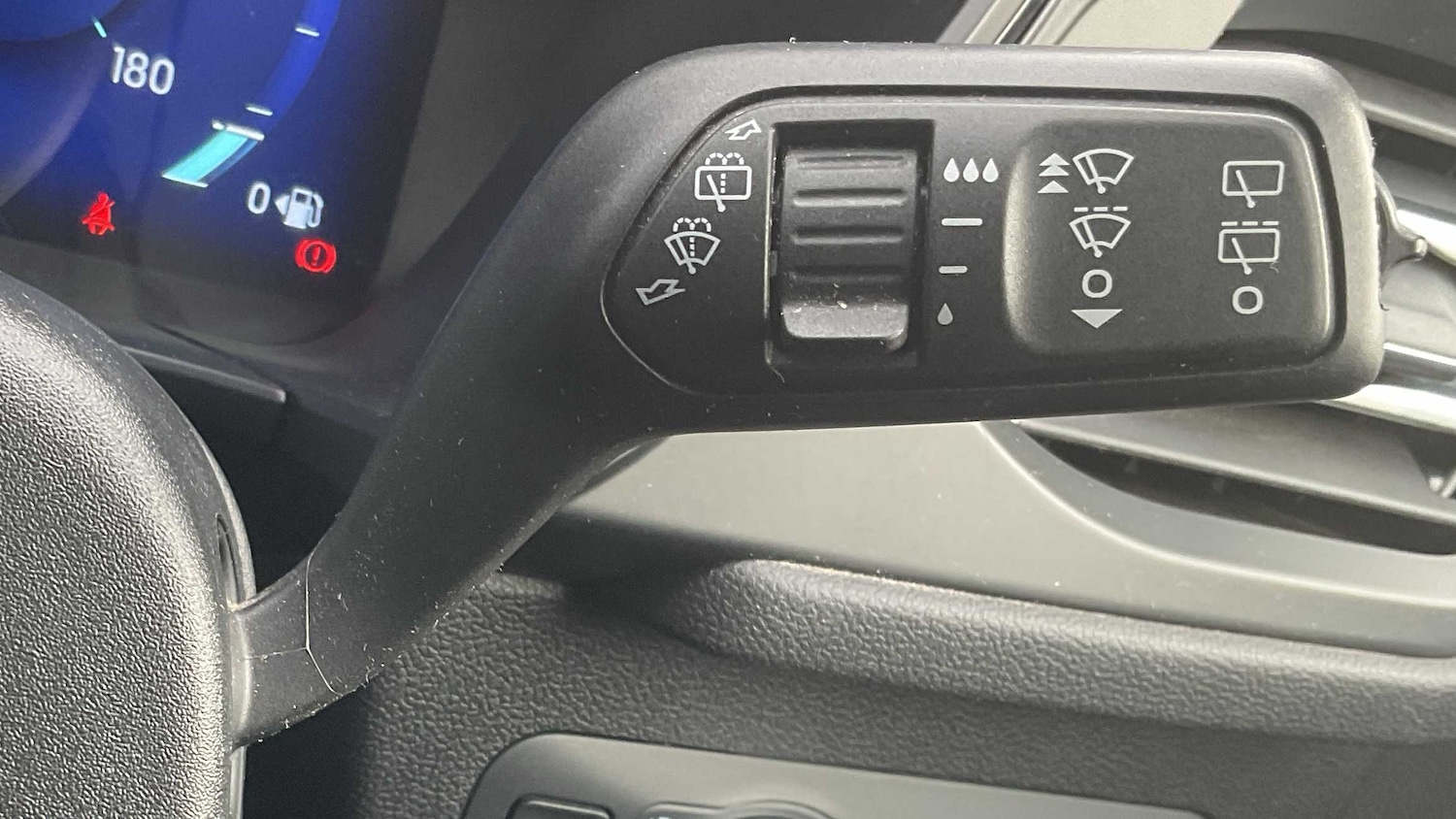 Used Ford Kuga 2022 for sale - 76088046: Photo 30