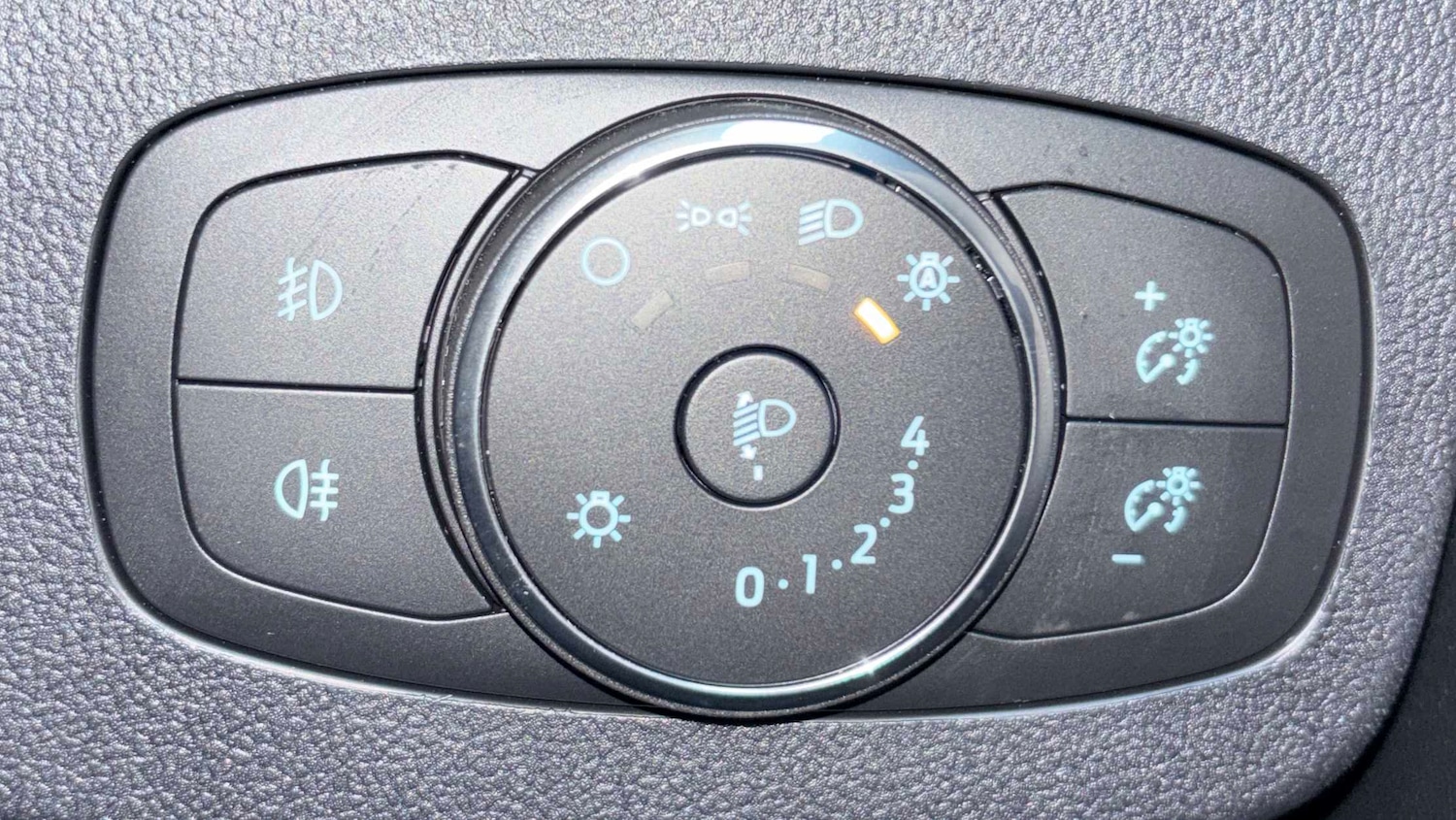 Used Ford Puma 2023 for sale - 76624471: Photo 23