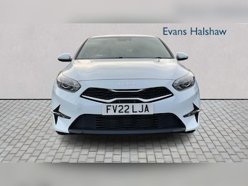 Used Kia Ceed 2022 for sale - 76373746: Photo