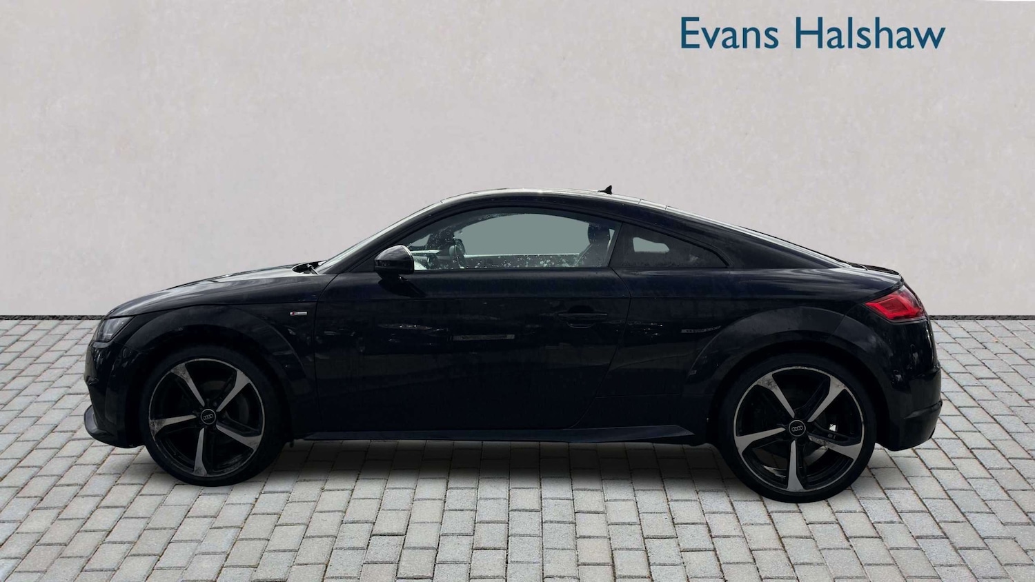 Used Audi TT 2017 for sale - 78089696: Photo 3