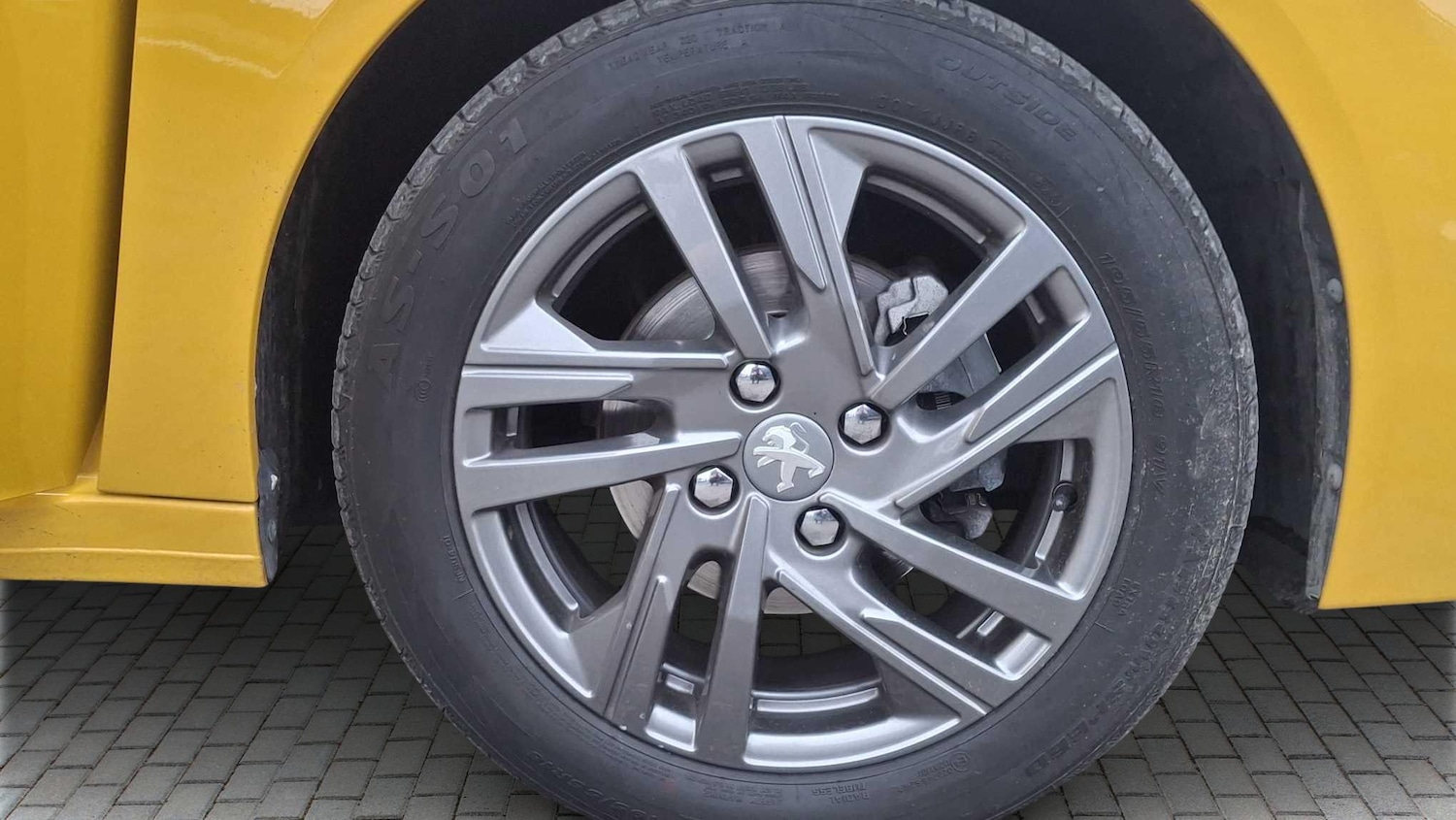 Used Peugeot 208 2022 for sale - 76501855: Photo 6