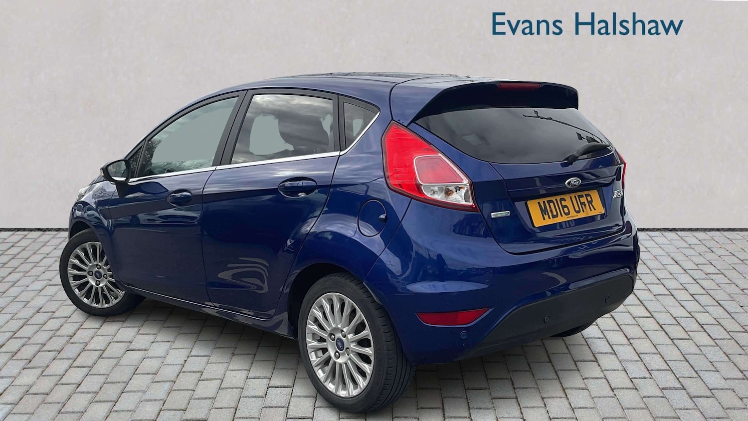 Used Ford Fiesta 2016 for sale - 78037618: Photo 2