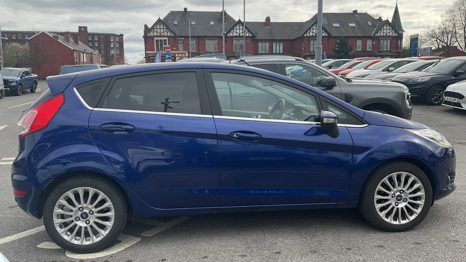 Used Ford Fiesta 2016 for sale - 78037618: Photo 7