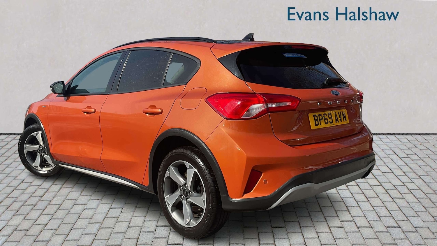 Used Ford Focus 2020 for sale - 77996198: Photo 2